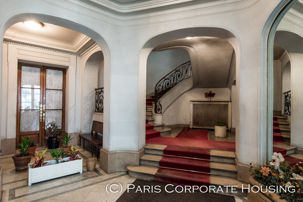 Boulevard SaintGermain 1 Bedroom Furnished