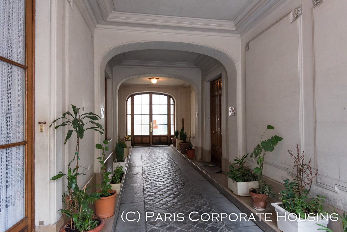 Boulevard SaintGermain 1 Bedroom Furnished