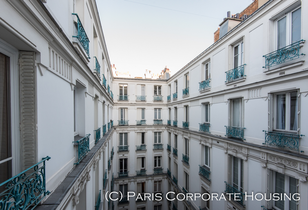 25 Rue Des Renaudes 75017 Paris Domiciliation Horaire