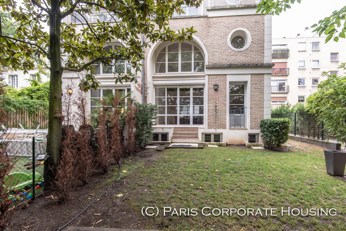 Rue 5 Chambres Meublé