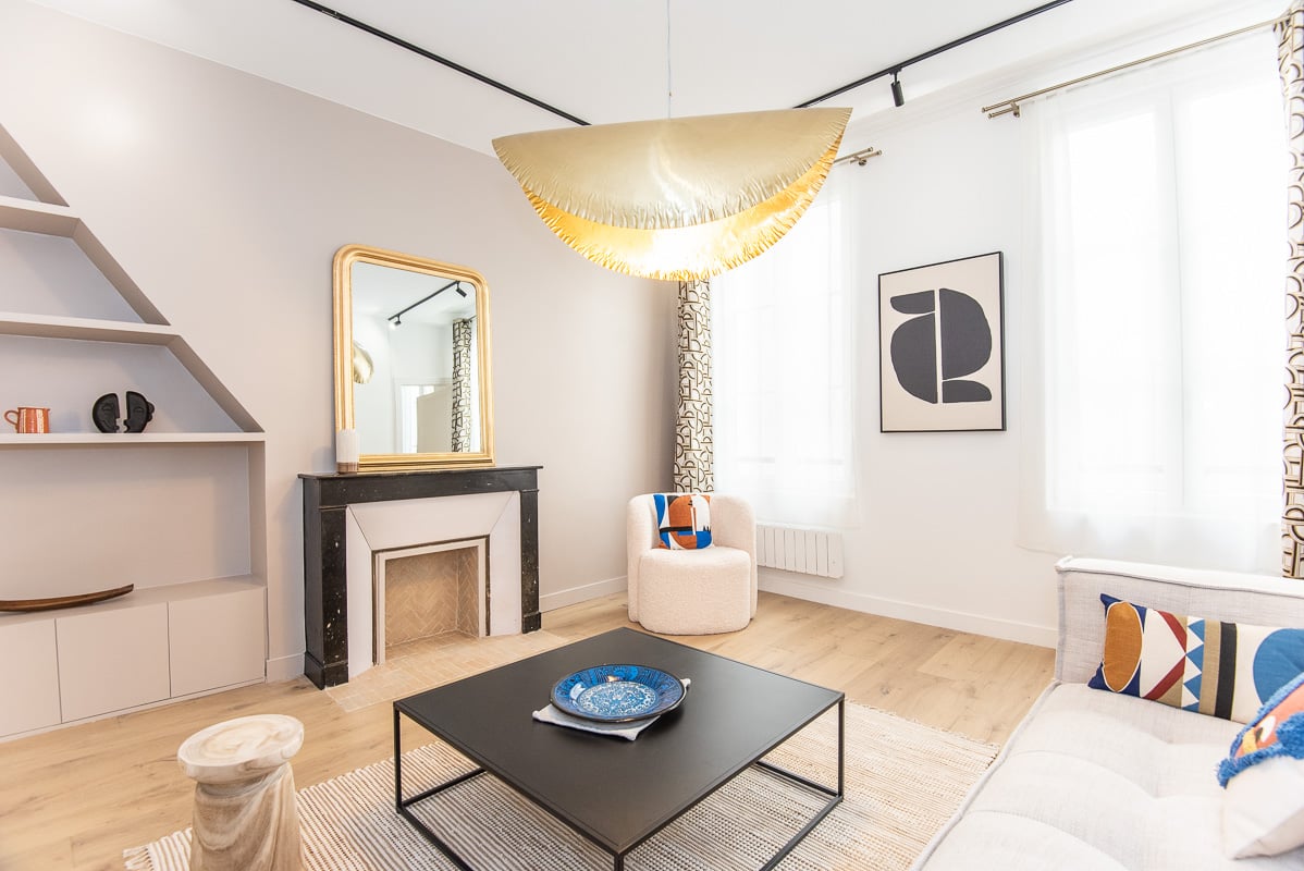 Appartement Rue du Bourg-Tibourg à Paris