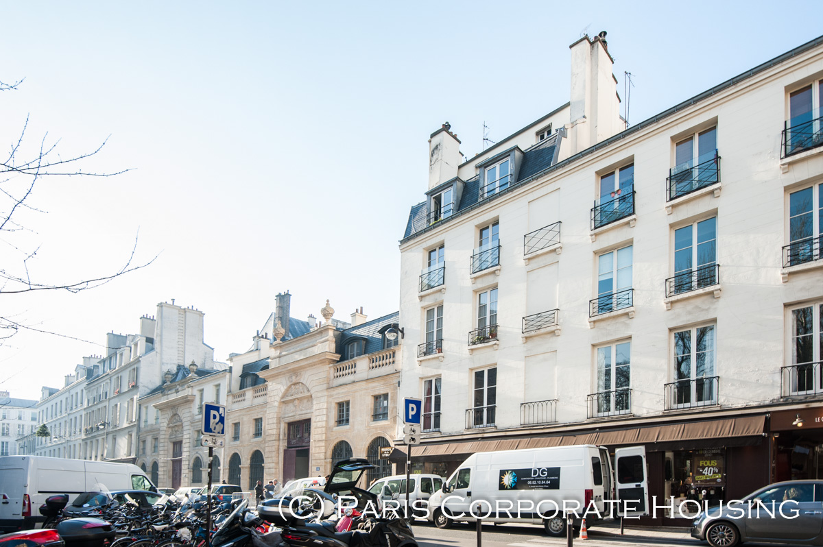 Rue du Bac 2 Bedrooms Furnished