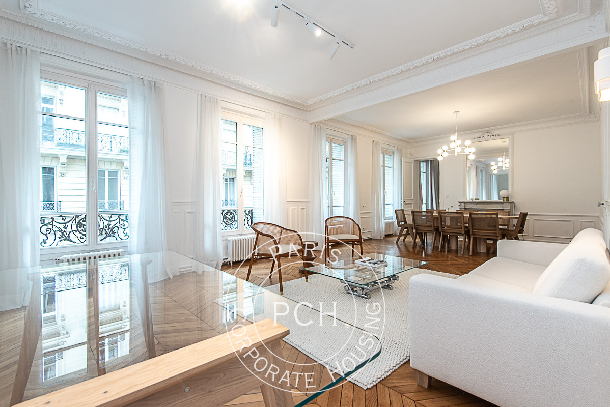 Bd de Courcelles - 2 Bedrooms - Furnished