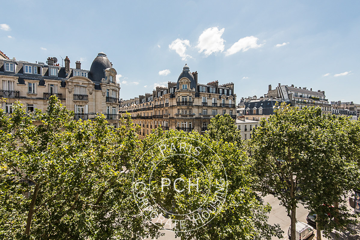 Avenue de la MottePicquet 2 Bedrooms Furnished