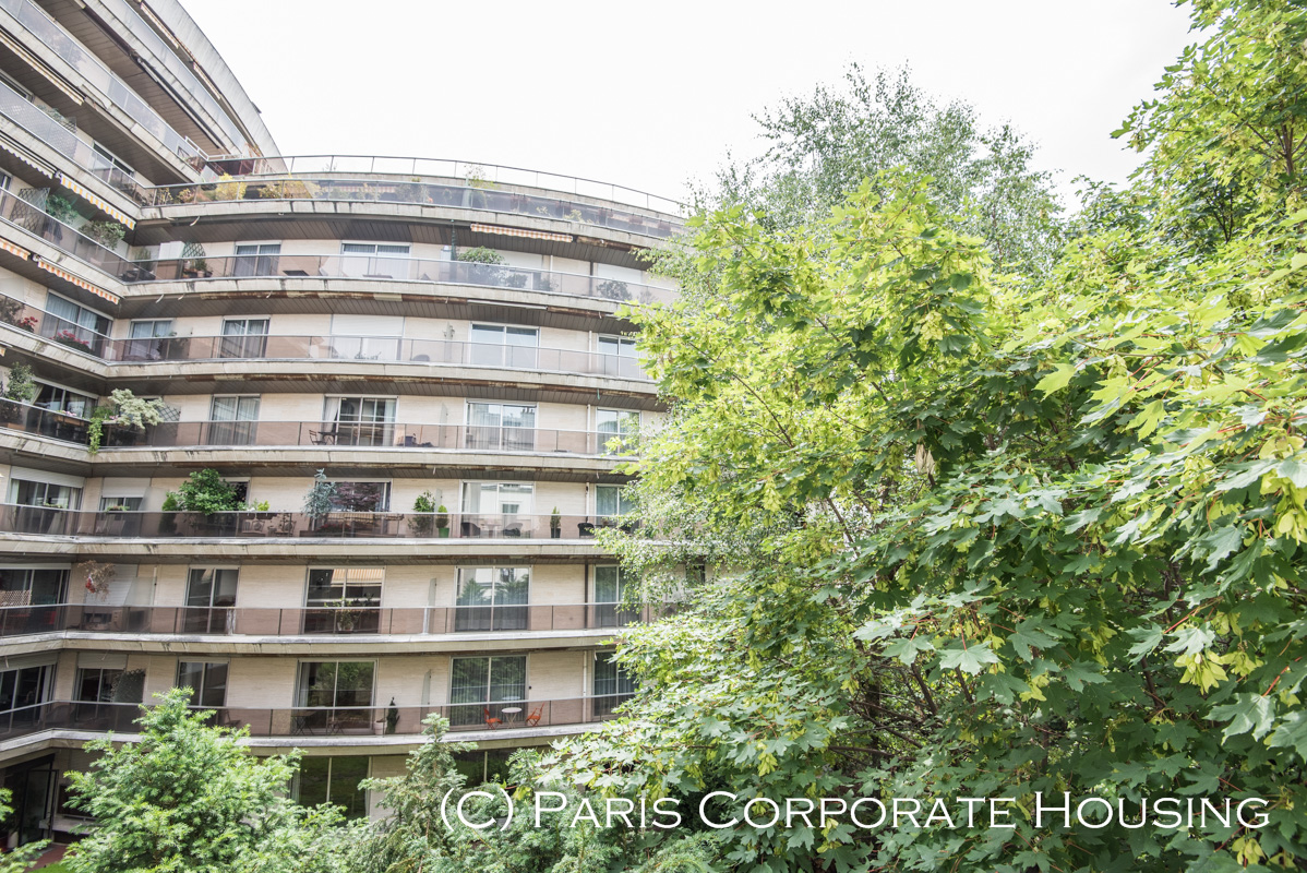 Avenue Achille Peretti 2 Bedrooms Furnished