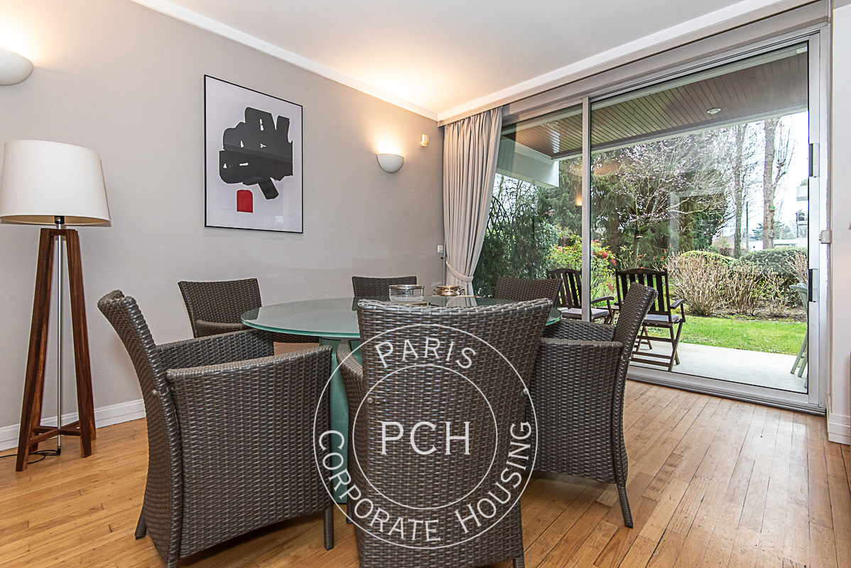 Avenue Lamartine 3 Bedrooms Furnished